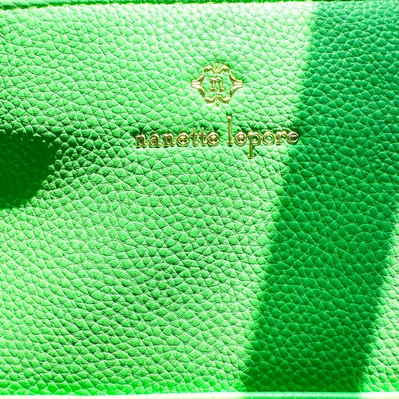 Nanette Lepore Bright Green Wristlet - Picture 5 of 13